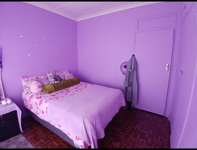 3 BEDROOM HOUSE FOR SALE IN LEONDALE